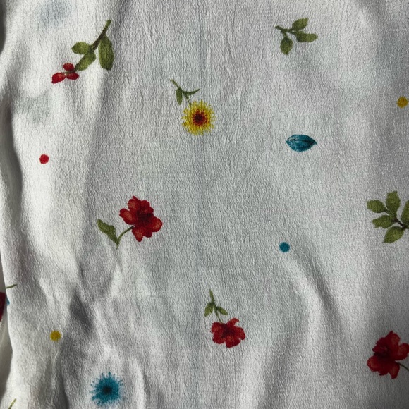 FOREVER 21 Tie Crop Top - Picture 6 of 8